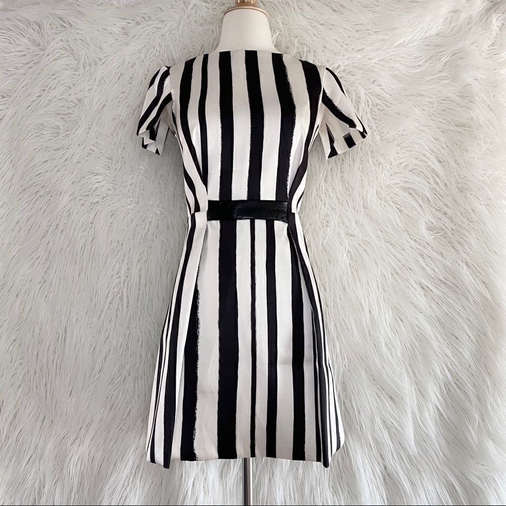 🚨4/$25 Topshop black white stripe boat neck dress 2 - Picture 4 of 6